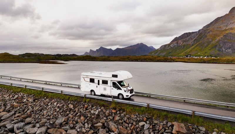 Ford Transit Elliot Camping-car - Oulu, Finlande