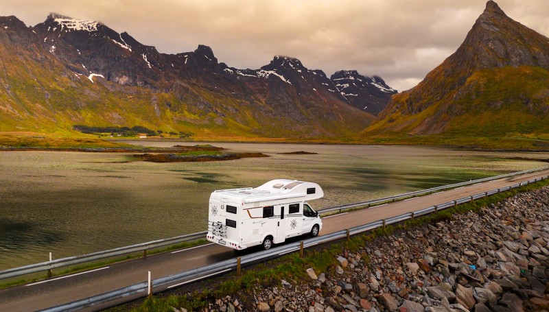 Ford Transit Elliot Camping-car - Oulu, Finlande