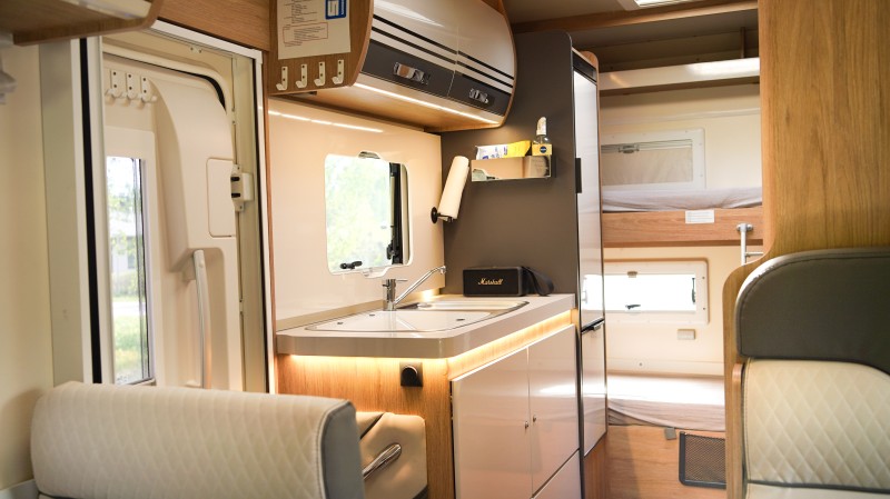 Ford Transit Elliot Camping-car - Oulu, Finlande