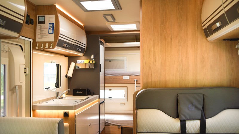 Ford Transit Elliot Camping-car - Oulu, Finlande