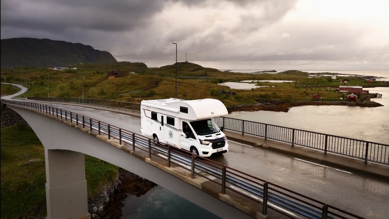 Ford Transit Elliot Camping-car - Oulu, Finlande