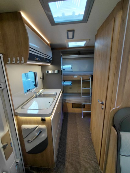 Ford Transit Elliot Wohnmobil - Oulu, Finnland