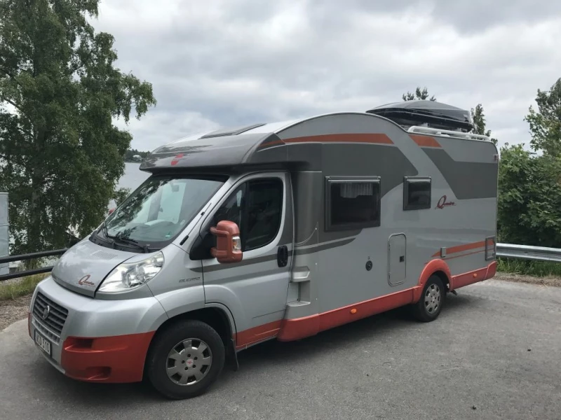Bürstner 664 quadro Wohnmobil - Vendelsö, Schweden