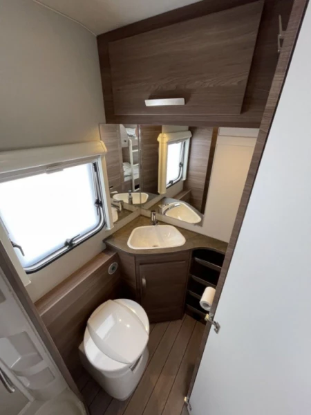Knaus W04 Campingvogn - Slattum, Norge