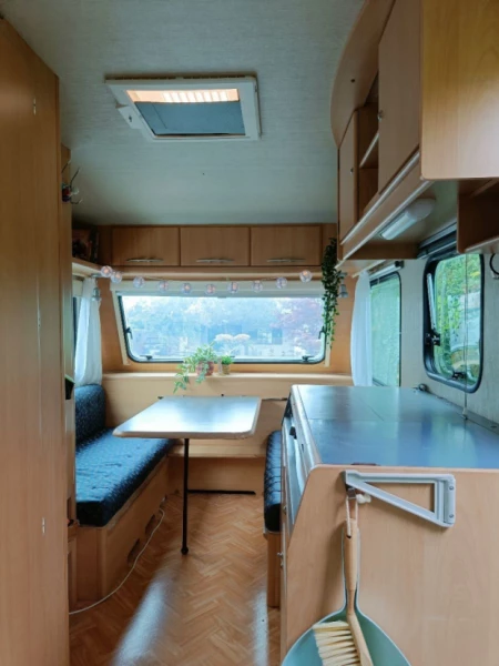 Adria Unica 430 Matkailuvaunu - København, Tanska