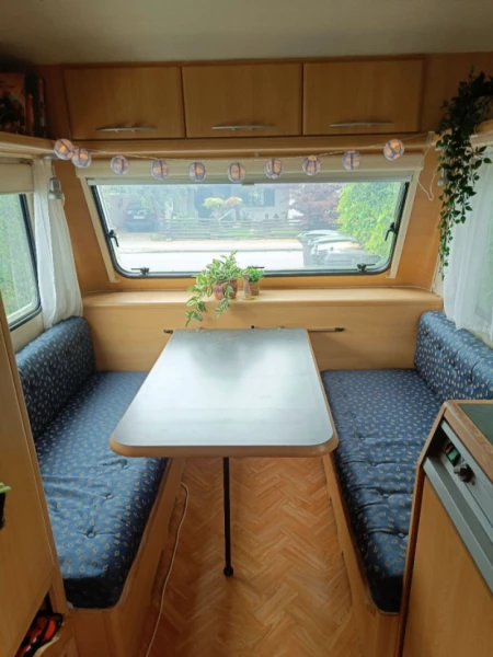 Adria Unica 430 Matkailuvaunu - København, Tanska