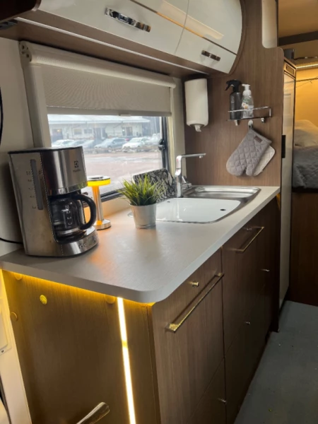Eura Mobil A-9000 Elegance Nobel art Wohnmobil - Bollebygd, Schweden