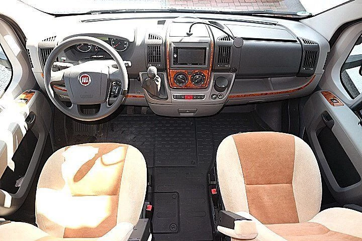 Bürstner A747 Wohnmobil - Vejbystrand, Schweden