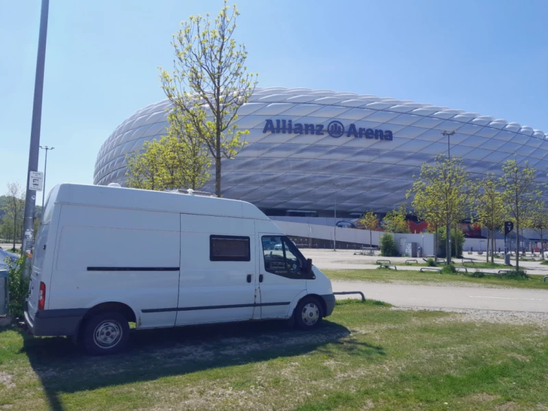 Ford Transit Van 2.2 TDCi Campingbus - Jönköping, Schweden
