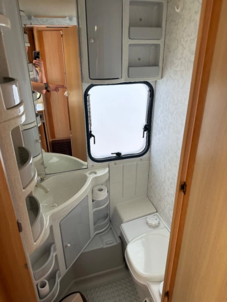 Adria Unica 432 Wohnwagen - Godthaab, Dänemark