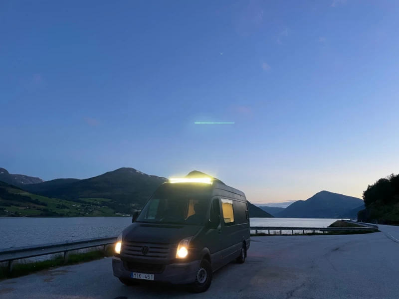 VW Crafter 2.0 TDi Campingbus - Västerås, Schweden