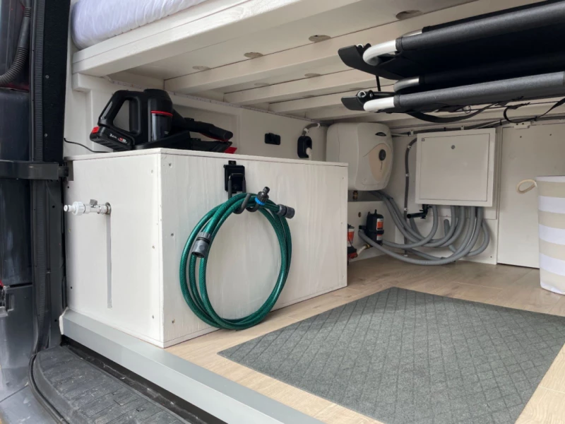 VW Crafter 2.0 TDi Campingbus - Västerås, Schweden