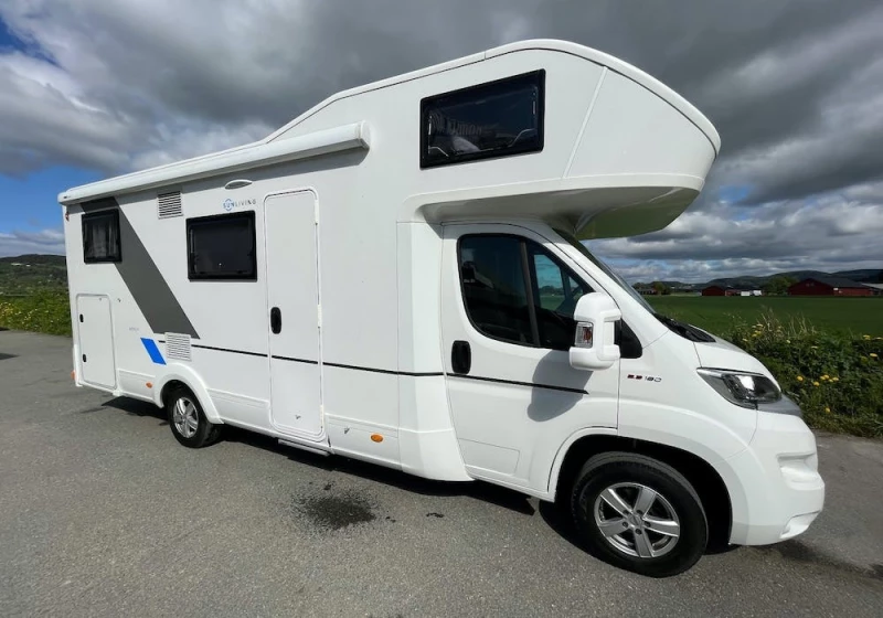 Sun Living A-Series A 75 DP Autocamper - Molde, Norge