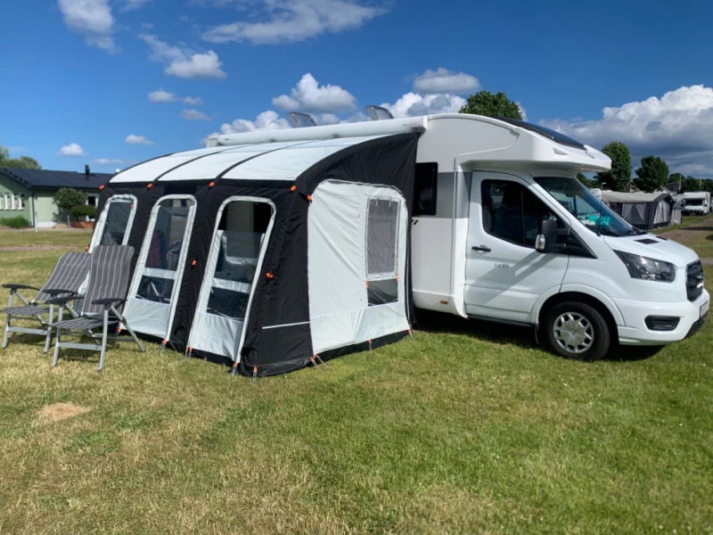 Ford Elliot 74XT Wohnmobil - Trelleborg, Schweden