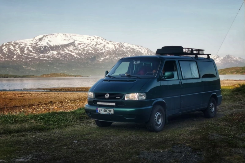 VW Caravelle TDI Campingbus - Kvaløya, Norwegen