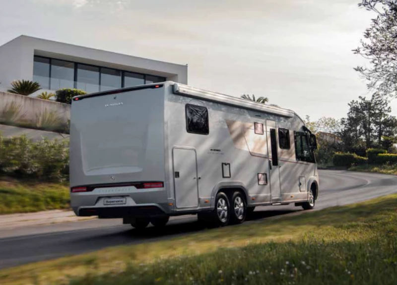 Adria Super Sonic 890LC Matkailuauto Mercedes Benz Wohnmobil - Pirkkala, Finnland