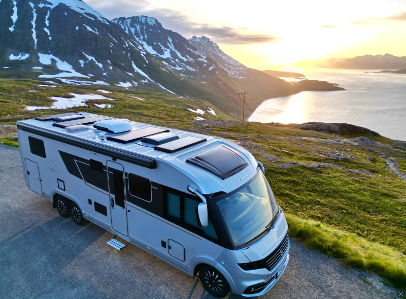 Adria Super Sonic 890LC Matkailuauto Mercedes Benz Wohnmobil - Pirkkala, Finnland