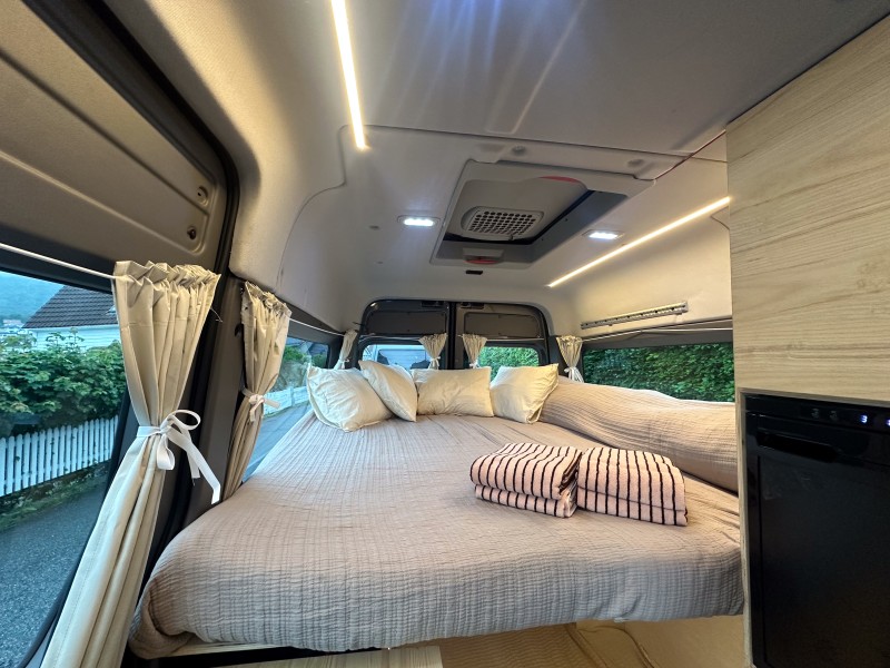 VW Crafter Camper Campervan - Bergen, Norge