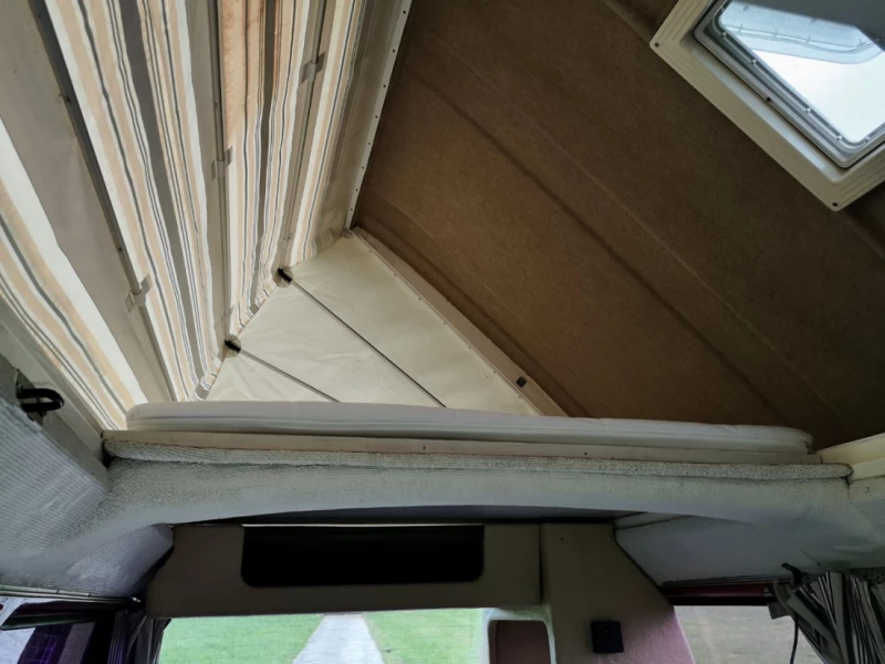VW T3 "Cassandra" Campingbus - Altendorf, Schweiz