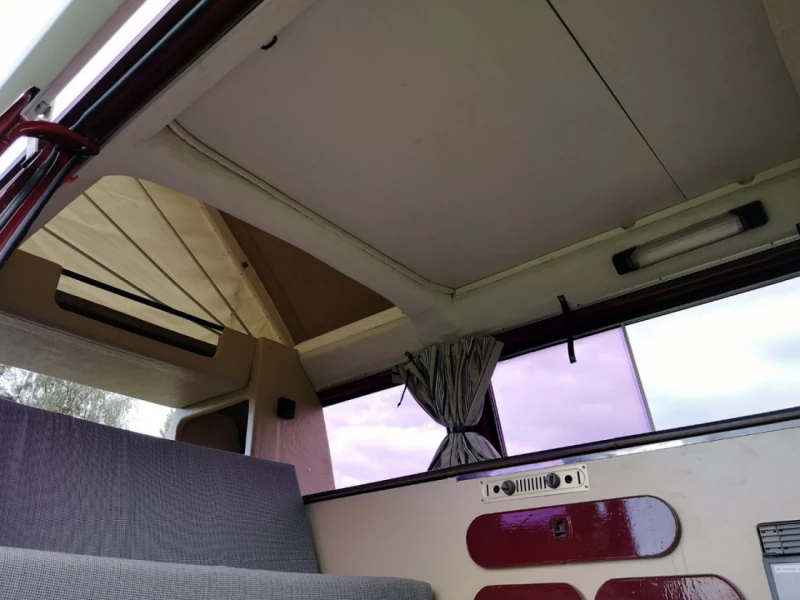VW T3 "Cassandra" Campingbus - Altendorf, Schweiz
