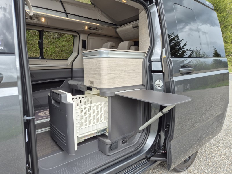 VW T7 New California Ocean Campingbus - Altendorf, Schweiz