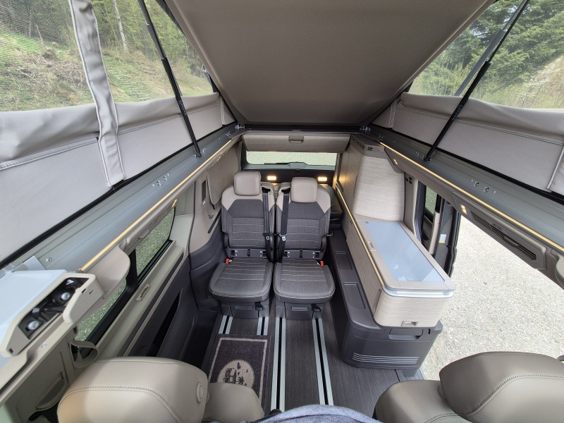 VW T7 New California Ocean Campingbus - Altendorf, Schweiz