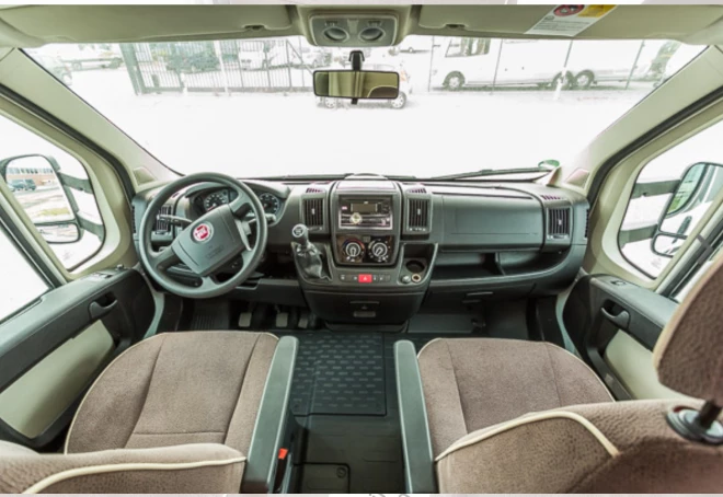 Eura Mobil A 770 EB Wohnmobil - Zurich, Schweiz