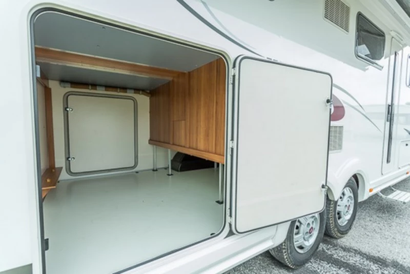 Eura Mobil A 770 EB Wohnmobil - Zurich, Schweiz
