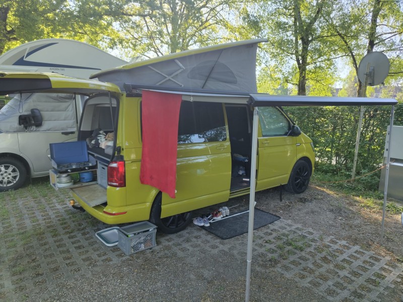 VW T6 California Beach Campervan - Niederwangen bei Bern, Schweiz
