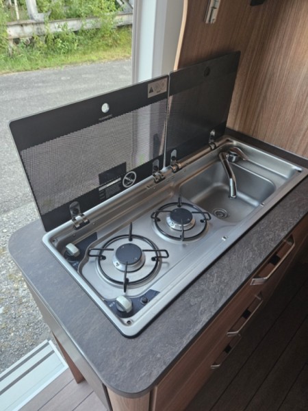 Weinsberg 600 MQ Campingbus - Grosswangen, Schweiz