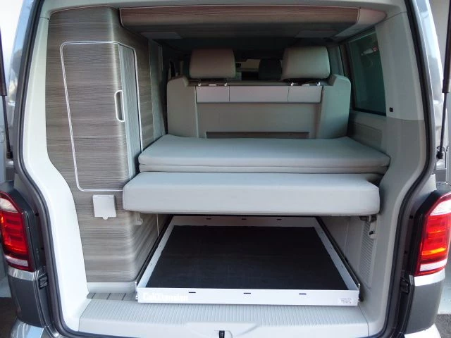 VW CALIFORNIA OCEAN 7 GANG AUTOMAT DSG 4x4 Campingbus - Morschach, Schweiz