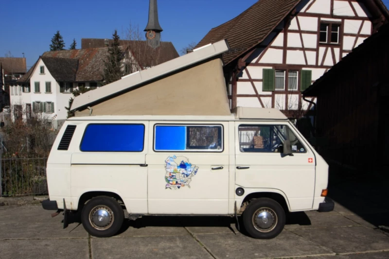 VW Bulli T3 (Typ 2) Campingbus - Marthalen, Schweiz