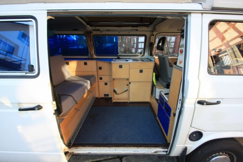 VW Bulli T3 (Typ 2) Campingbus - Marthalen, Schweiz