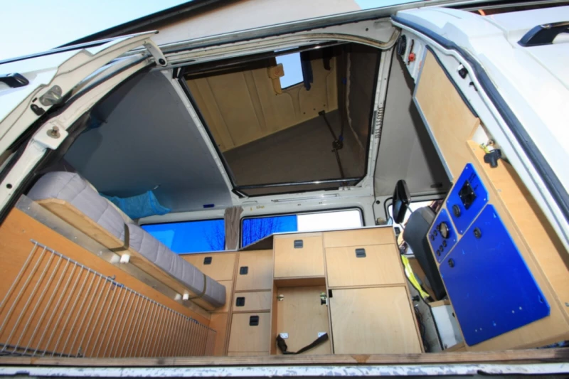 VW Bulli T3 (Typ 2) Campingbus - Marthalen, Schweiz