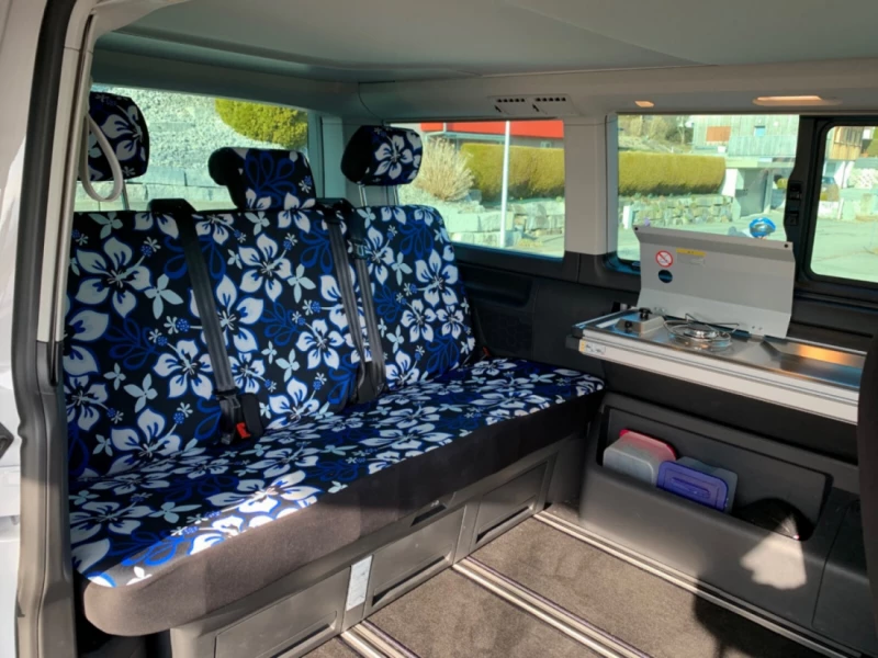 VW Beach Camper Edition Campingbus - Rechthalten, Schweiz