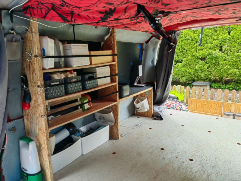 Toyota Hiace 4x4 Campingbus - Urswil, Schweiz
