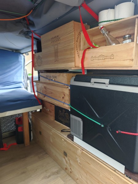Toyota Hiace 4x4 Campingbus - Ebikon, Schweiz