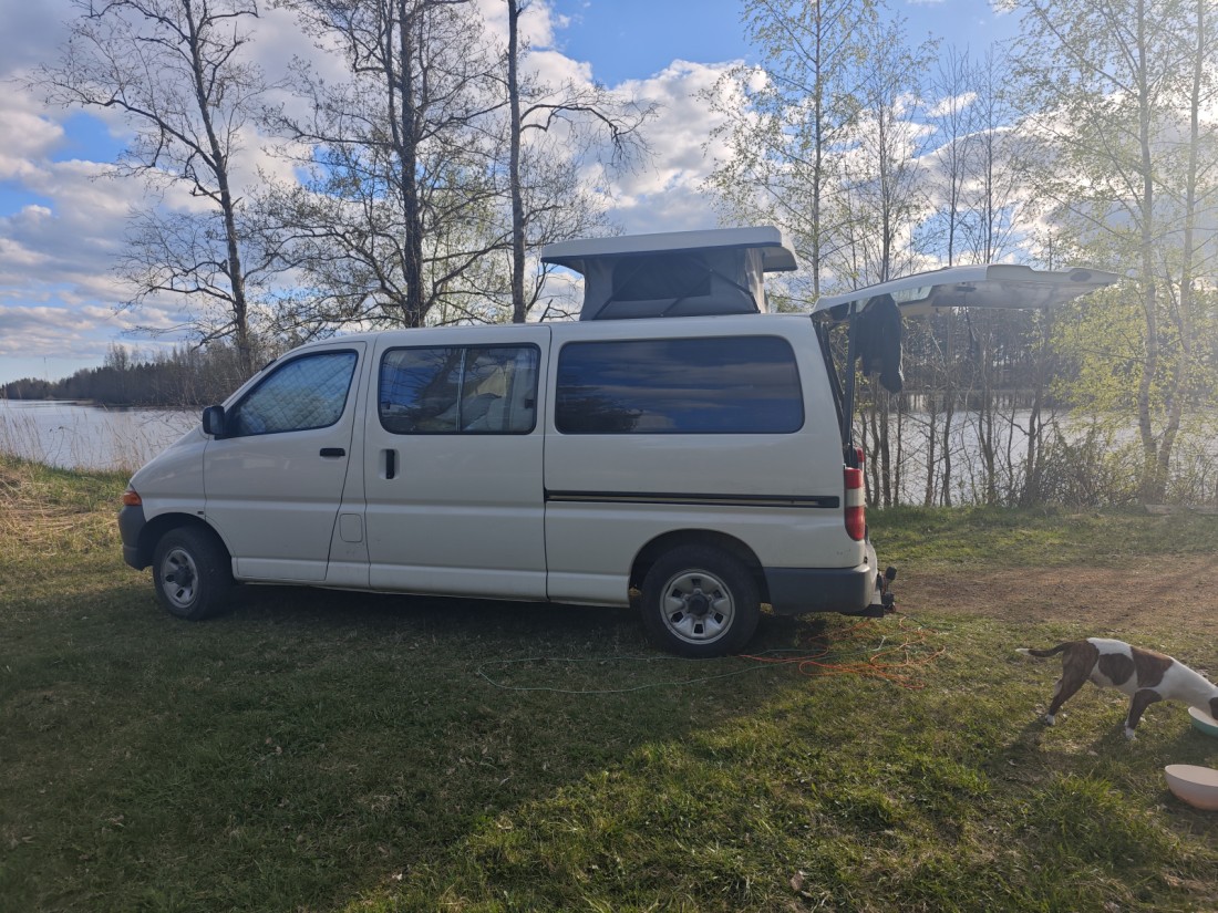 Toyota Hiace 4x4 Campervan - Ebikon, Schweiz