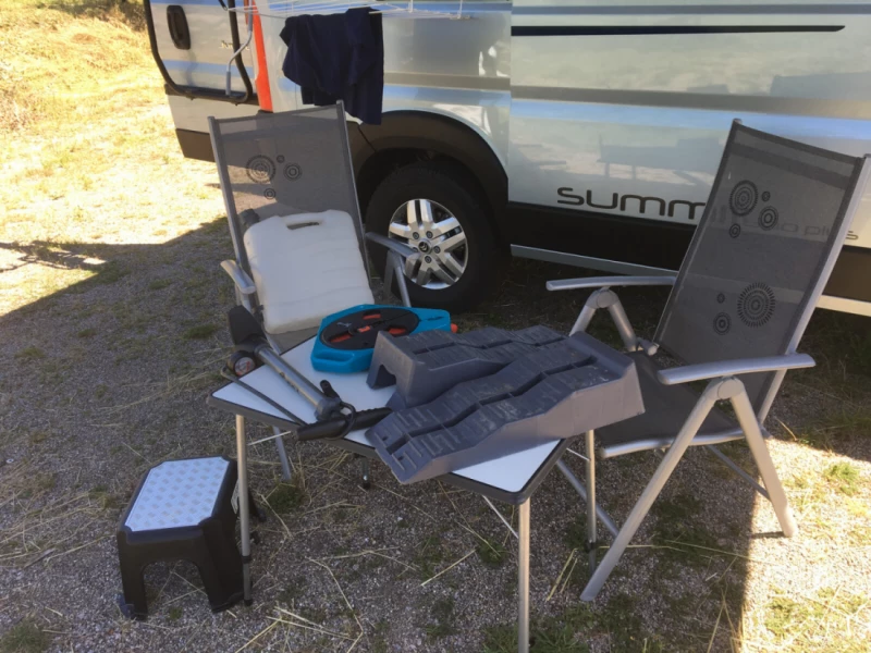 Pössl Pössl Summit 600 plus Wohnmobil - Nidau, Schweiz
