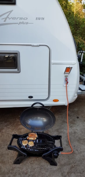 Bürstner Averso Plus 510TK Caravane - Knonau, Suisse