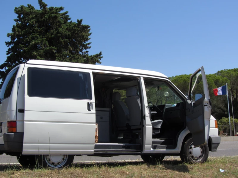 Westfalia VW T4 California (Westfalia) Campingbus - Füllinsdorf, Schweiz