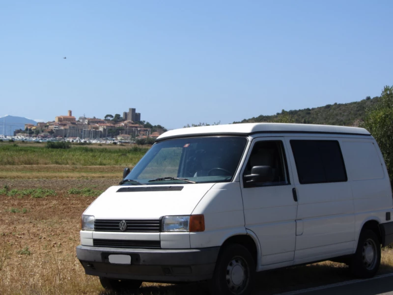 Westfalia VW T4 California (Westfalia) Campingbus - Füllinsdorf, Schweiz