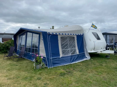 Hobby Kmfe de luxe 560 Wohnwagen - Fjärås, Schweden
