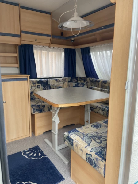 Knaus Eifelland 495 Wohnwagen - Pfyn, Schweiz