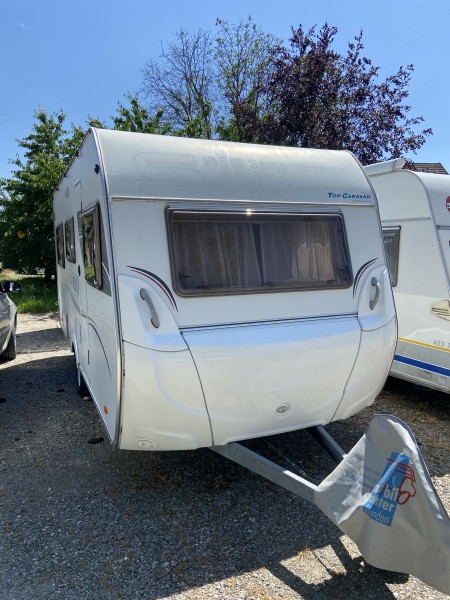 Capron Sunlight C46V Wohnwagen - Pfyn, Schweiz