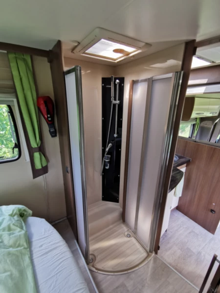 Chausson Chausson Titanium EB Wohnmobil - Bas-Vully, Schweiz