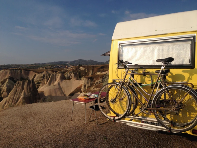 Mercedes 407D Campingbus - Münchenstein, Schweiz