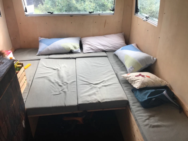 Mercedes 407D Campingbus - Münchenstein, Schweiz