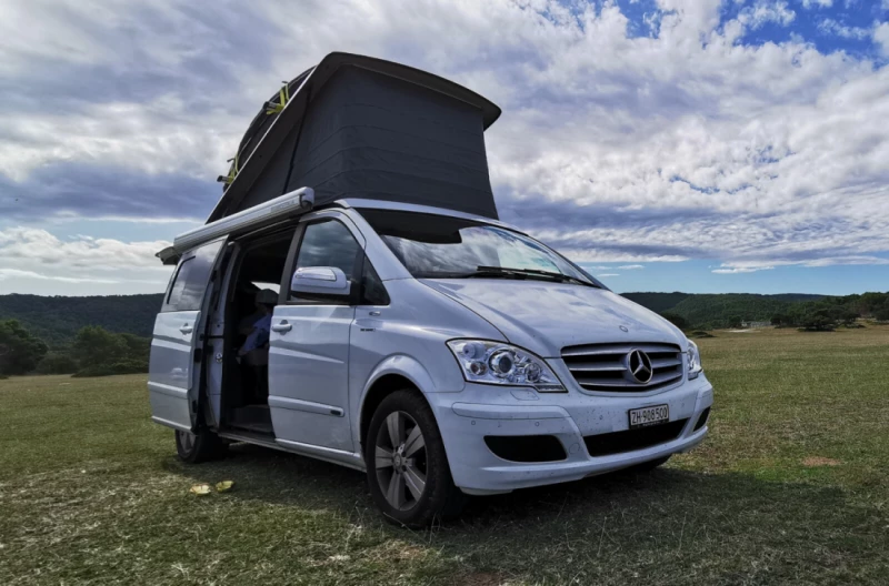 Mercedes Viano Marco Polo Campingbus - Zürich, Schweiz