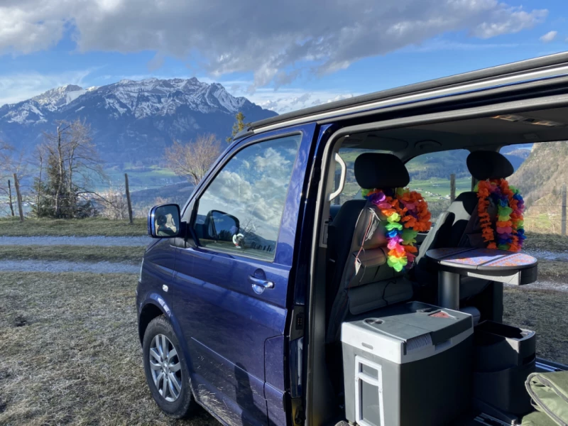 VW T5 Campingbus - Kerns, Schweiz